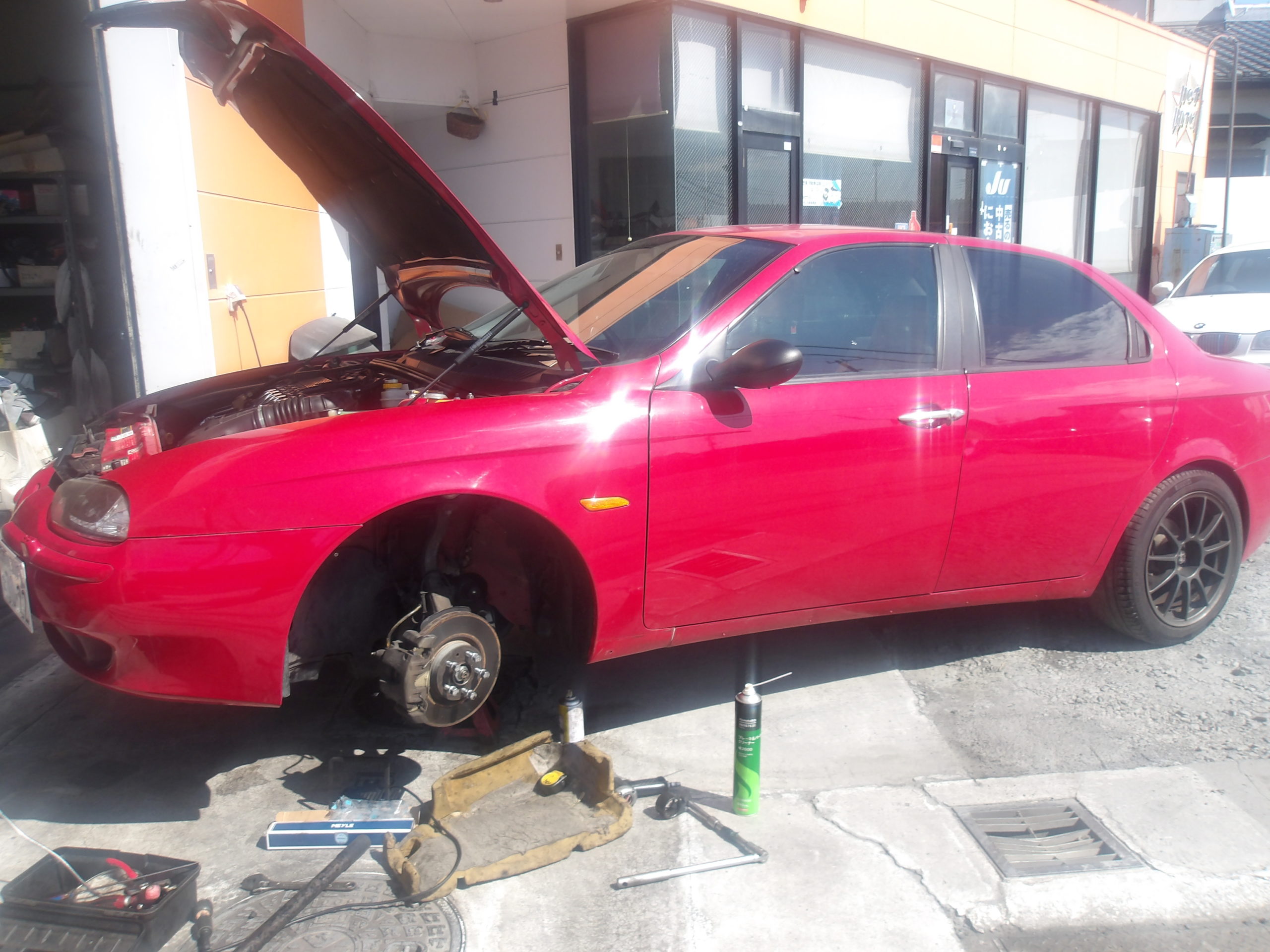 アルファロメオ156　2.5V6オイルエレメント交換